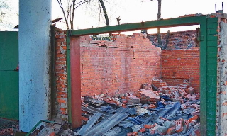 Демонтаж гаражей в Елизово, цена от 1755 руб. – услуги под ключ от 2Землекопа-Лзв
