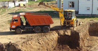 Котлован для дома Елизово, цена от 310 руб./м3.