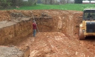 Выкопать котлован под фундамент в Елизово - от 2580 руб. | 2Землекопа-Лзв